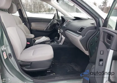 2017 Subaru Forester 2.5I Premium z USA, uszkodzony, nr VIN JF2SJAEC2HH409971